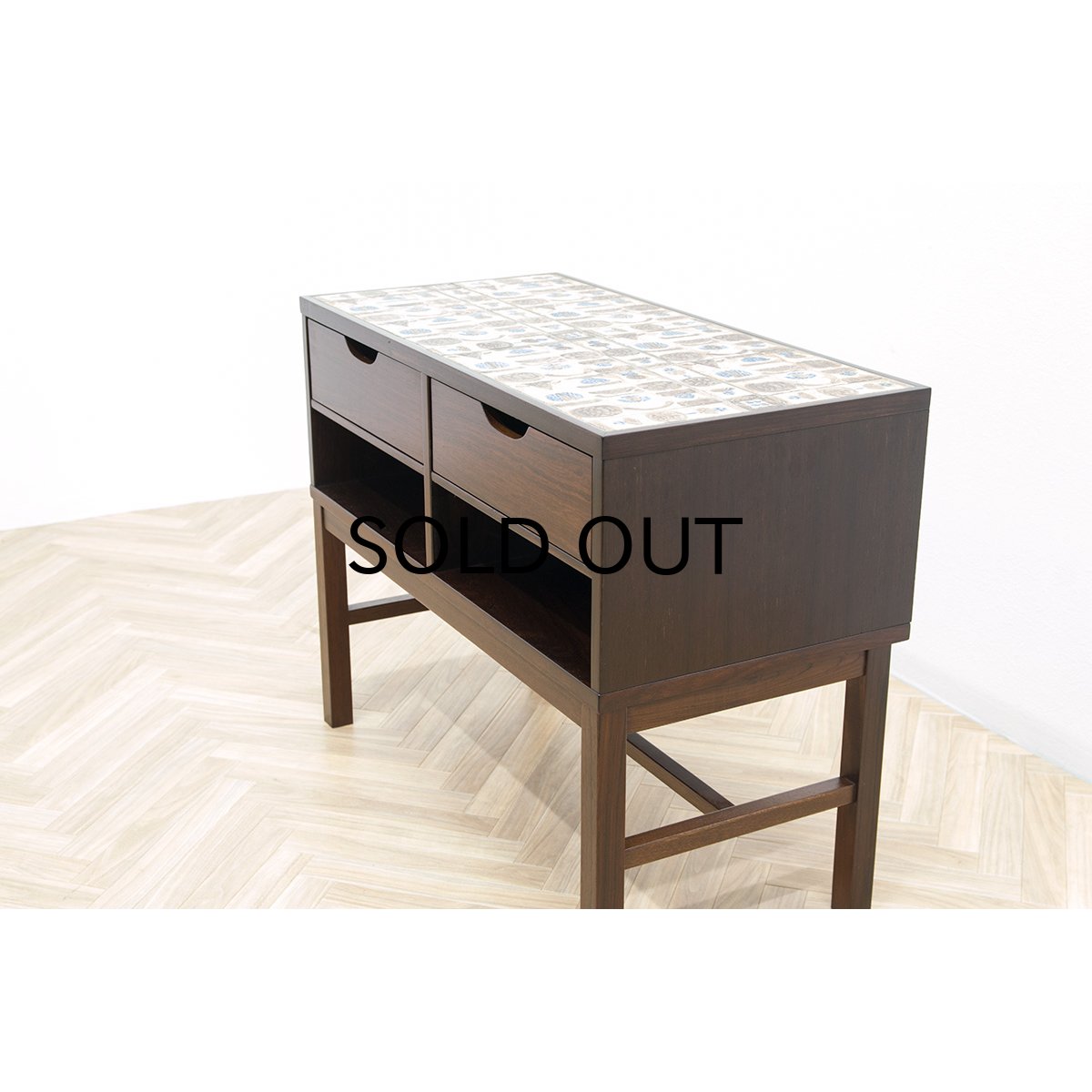 Haslev & Royal Copenhagen Tiletop Chest - ギルド