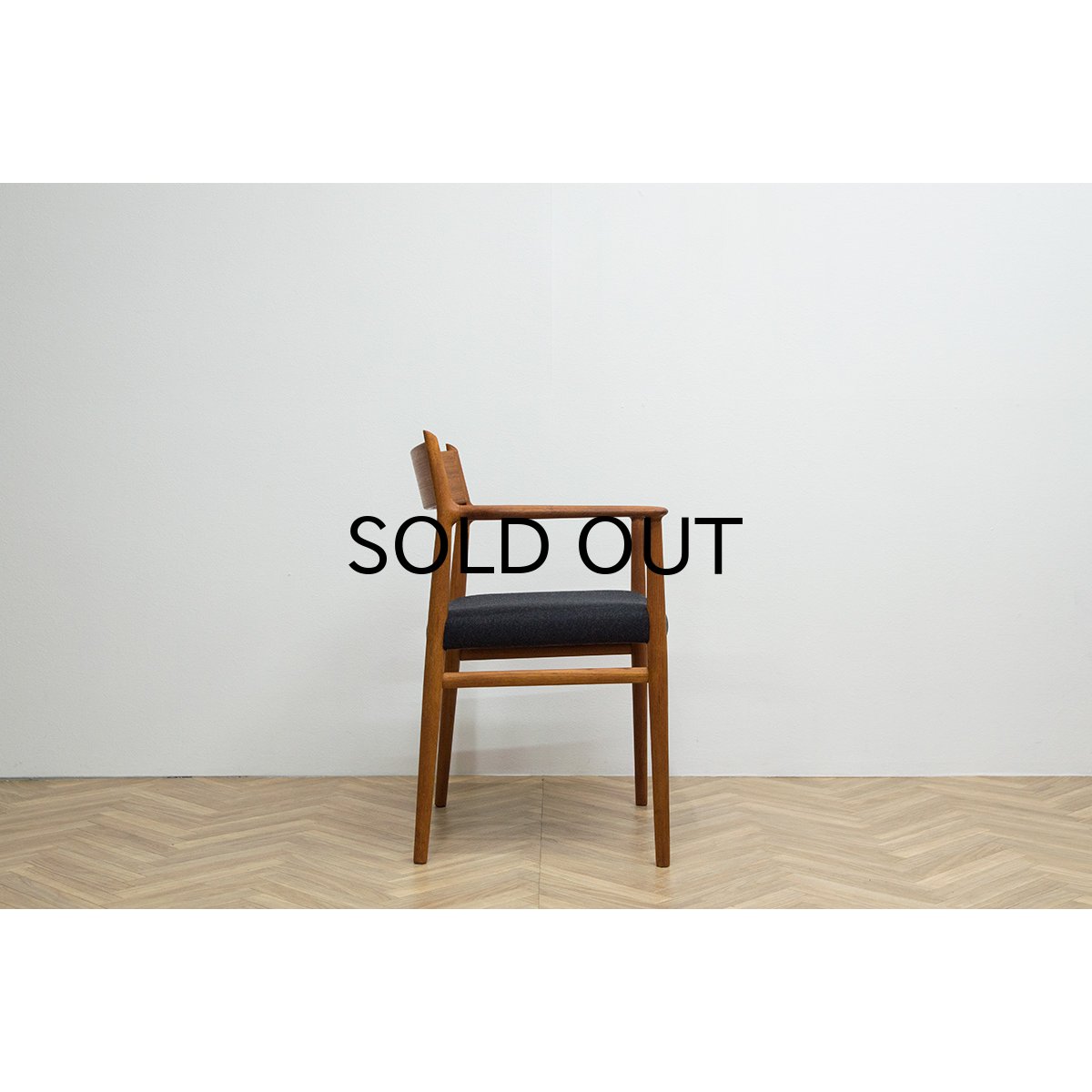 椅子 arnevodder arm chair Arm chair by Arne Vodder – MODERNISTEN