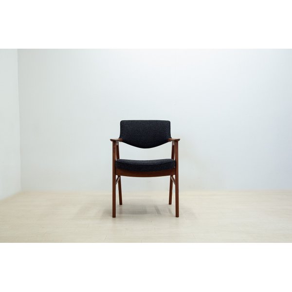 画像1: Erik Kirkegaard Teak Arm Chair