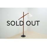 Le Klint  Floor Lamp Model 325 Oak（銀座店）
