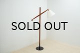Le Klint  Floor Lamp Model 325 Oak（銀座店）