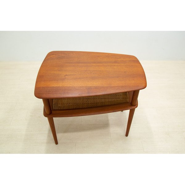 画像1: Peter Hvidt & Orla Molgaard Nielsen Side Table Model518 Solid Teak