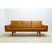 画像2: Hans.J.Wegner GE236-3P Sofa ,Leather,Oak（銀座店） (2)