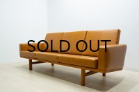 Hans.J.Wegner GE236-3P Sofa ,Leather,Oak（銀座店）