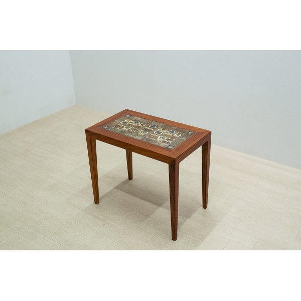 画像1: Haslev & Royal Copenhagen Tiletop Side Table（銀座店）