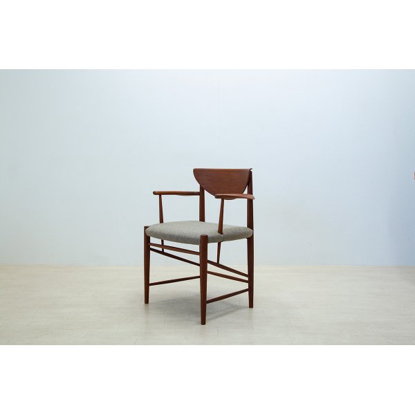 画像2: Peter Hvidt & Orla Molgaard Nielsen Model 317 Arm Chair Teak（銀座店）