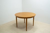 Skovmand & Andersen Oak Round Dining Table（銀座店）