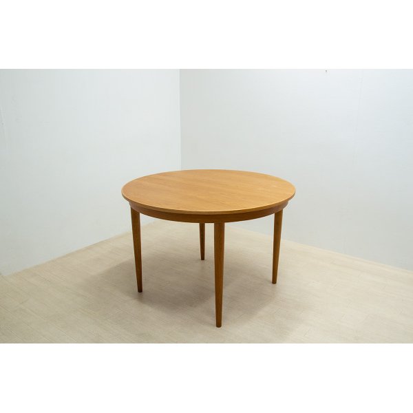 画像1: Skovmand & Andersen Oak Round Dining Table（銀座店）