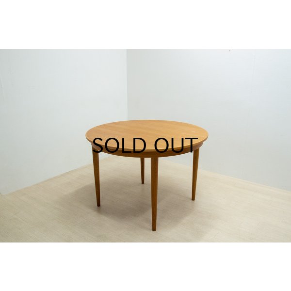画像1: Skovmand & Andersen Oak Round Dining Table（銀座店）
