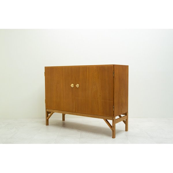 画像2: Borge Mogensen Cabinet Model 232 Oak（銀座店）「商談中」