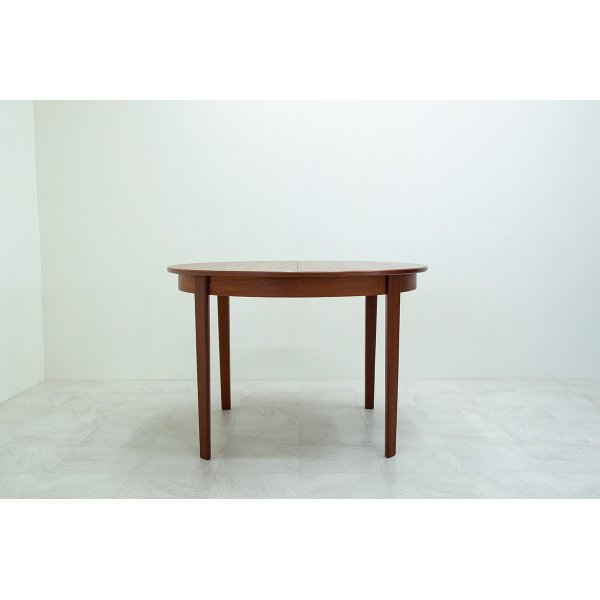 画像2: Dyrlund Teak Round Dining Table（銀座店）