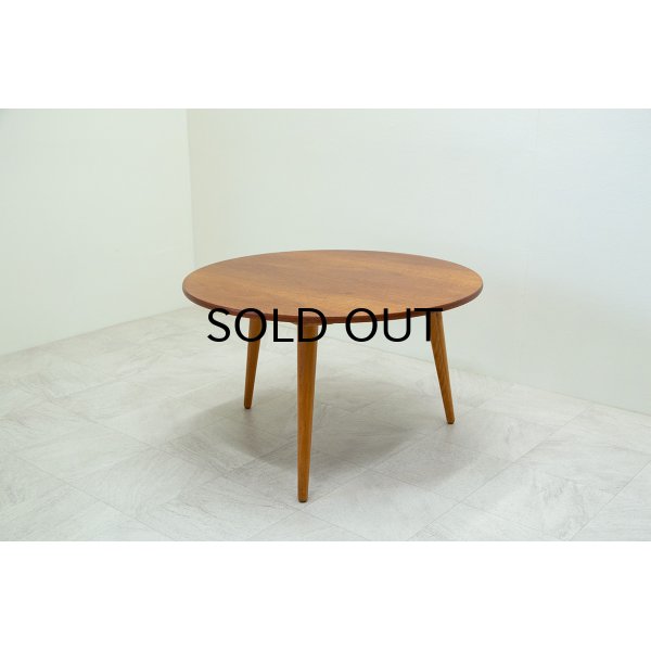 画像1: Hans.J.Wegner Round Coffee Table AT-8