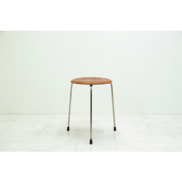 画像1: Arne Jacobsen Dot Stool Teak 3legs（銀座店）
