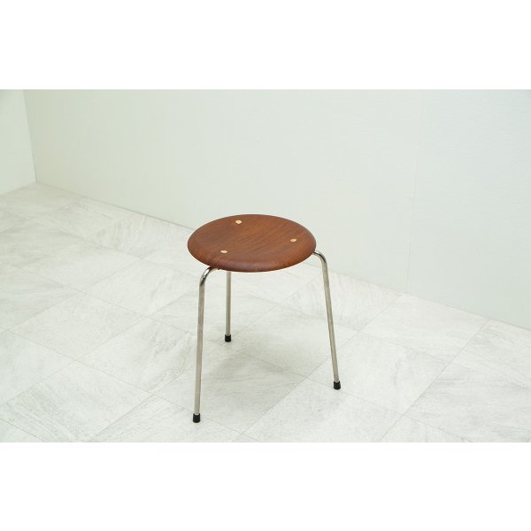 画像1: Arne Jacobsen Dot Stool Teak 3legs（銀座店）「商談中」