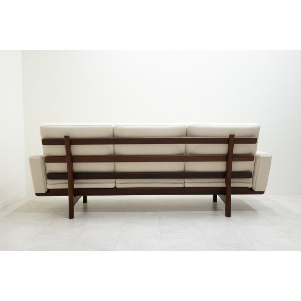 画像4: Hans.J.Wegner GE236-3P Sofa ,Teak (Afrormosia)（銀座店）