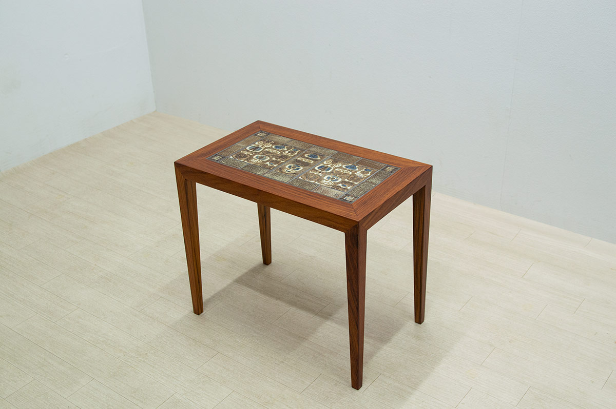 Haslev & Royal Copenhagen Tiletop Side Table（銀座店）