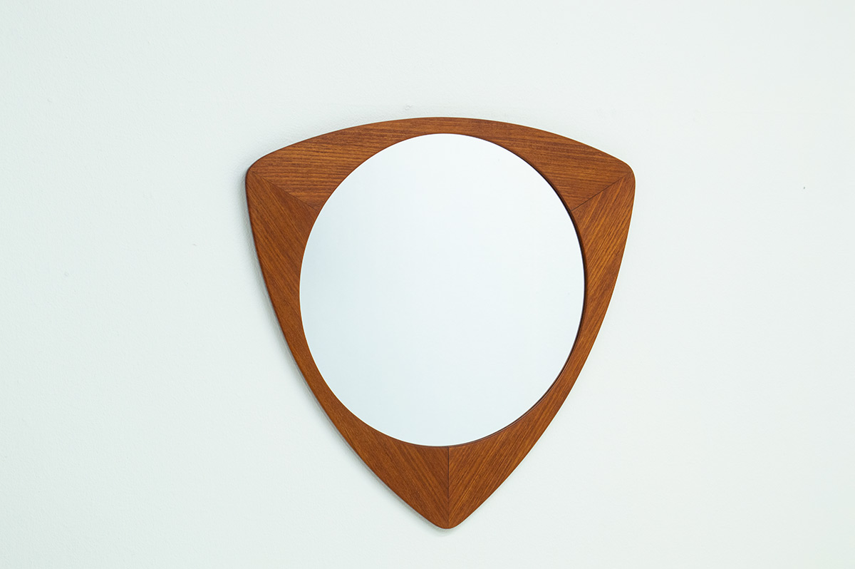 Teak Triangle Mirror（銀座店）